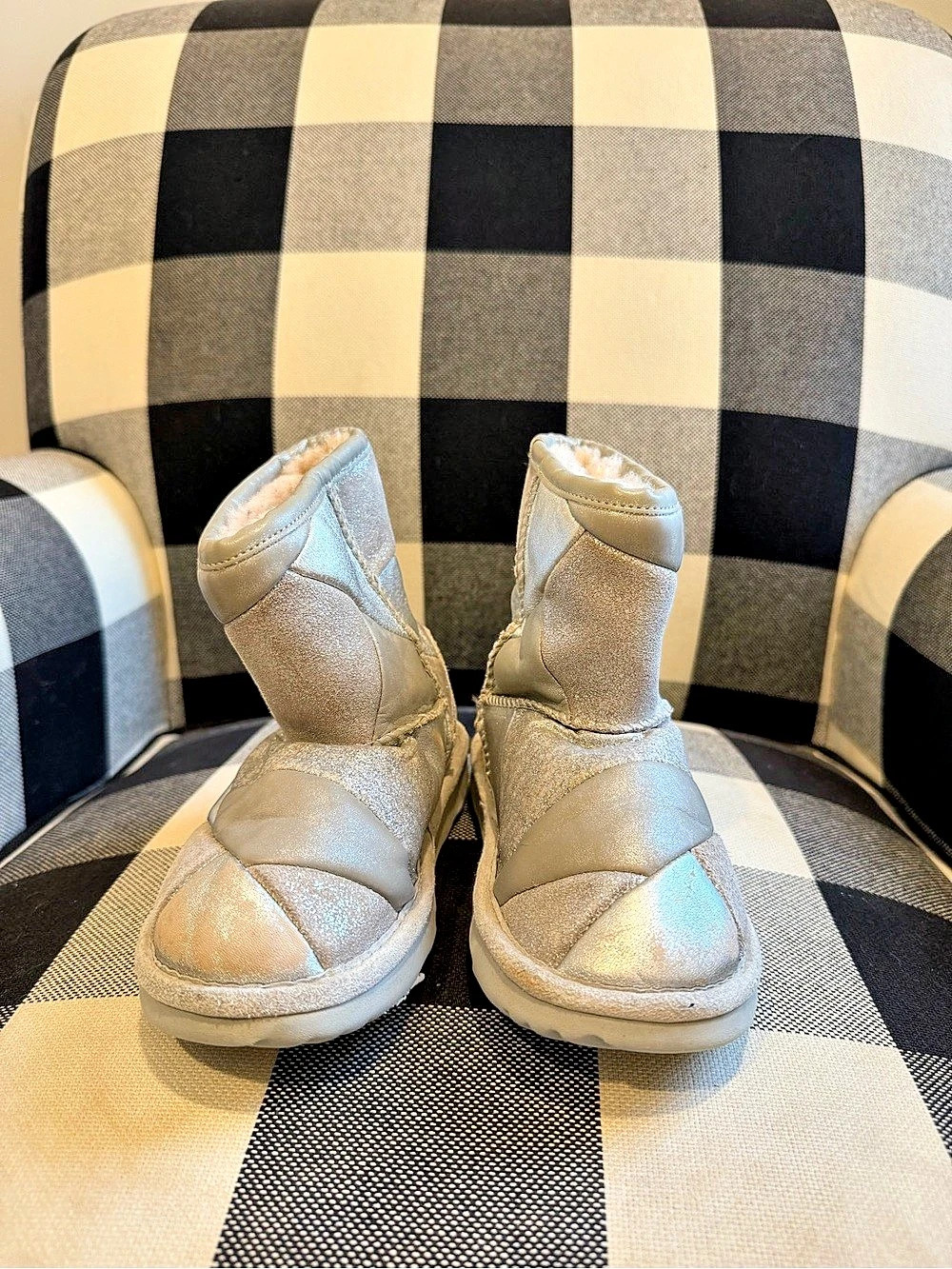 UGG Classic Short Glitter Patchwork Kids Boots Silver Kids US 12